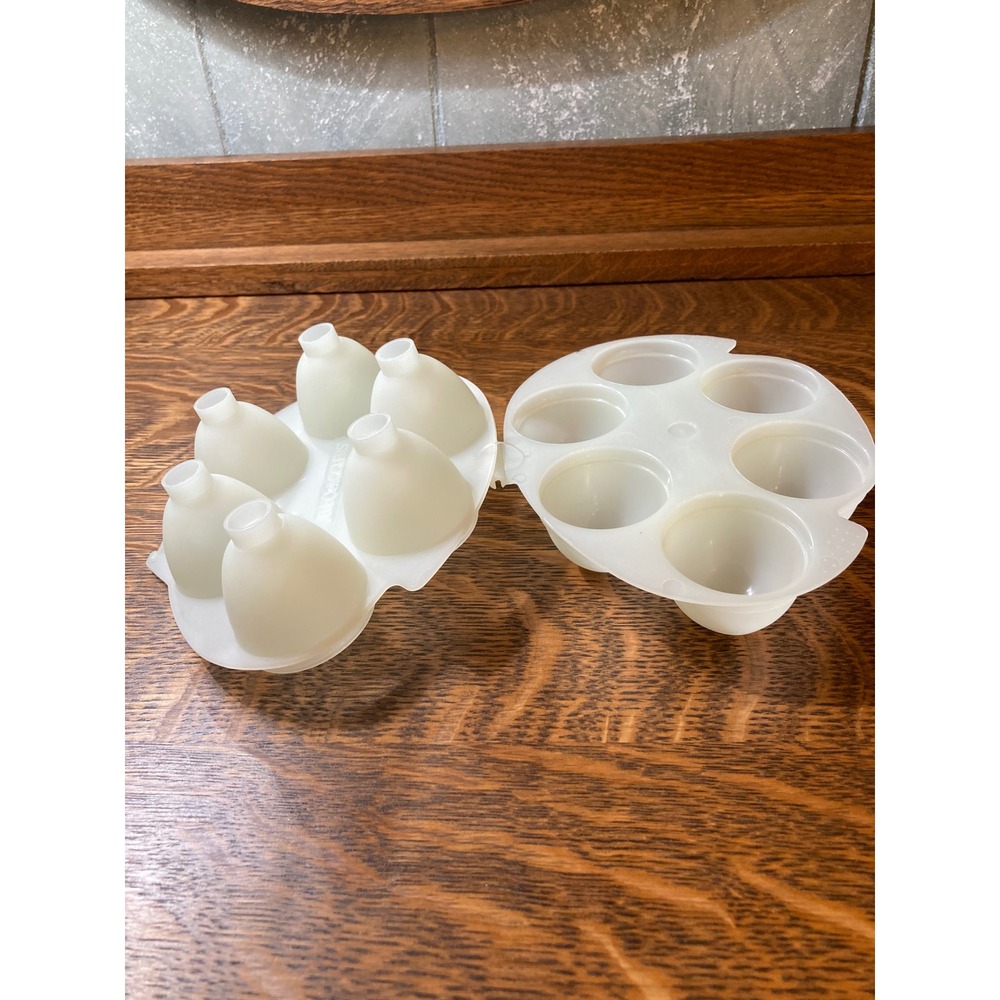 Vintage Jello Jigglers Egg Mold White Plastic 6 Cavity Easter Kitchen Tool